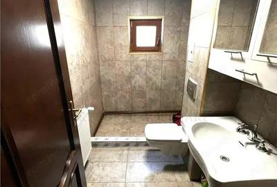 Apartament cu 2 camere decomandat în Lunei