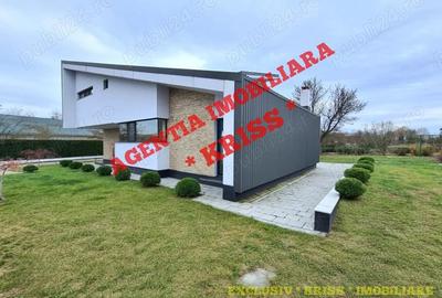 VILA DEOSEBITA De Lux Pite?ti Stradala 250 Mp. Utili Teren 1400 Mp. - 3