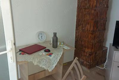 Casă cu 2 camere cu Teren 2251 Mp în Petrești - 9
