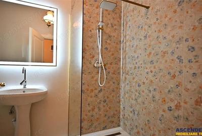 FILM! Eleganta si confort, in cetatea istorica a Brasovului, vedere spre Tampa - 2