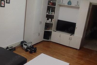 Apartament 3 camere et1 semidec in zona ultracentrala Apartament 3 camere et1 semidec in zona ultracentrala - 1