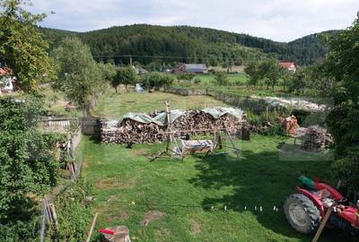 Casă cu 7 camere cu Canalizare în Central - 2