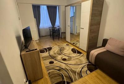 Apartament de inchiriat - 1
