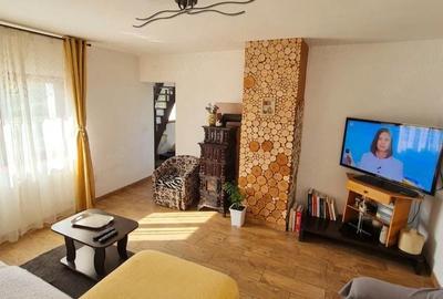 Casă cu 5 camere cu Teren 1578 Mp în Poiana Horea - 4