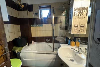 Casă cu 3 camere cu Teren 180 Mp în Central - 14