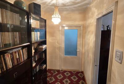 3 camere de vanzare, etajul 1, ultracentral , Focsani - 10