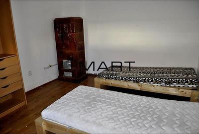 Casă individuală cu 7 camere cu Teren 400 Mp în Calea Dumbrăvii