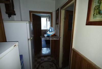 Apartament 4 camere semidecomandat, 2 bai, zona Spital Piatra Neamt - 2