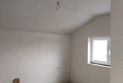 Casă cu 4 camere în Giarmata - 3