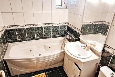 Apartament cu 4 camere decomandat în Centrul Civic - 20