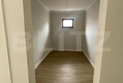 Casă cu 4 camere cu Teren 533 Mp în Central - 2