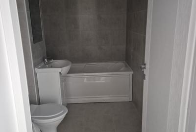 Apartament cu 2 camere decomandat în Cetatea - 3