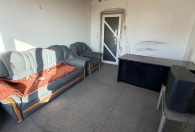 Apartament cu 3 camere decomandat, mobilat în Calea București - 1