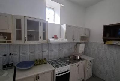 Casă individuală cu 6 camere cu Canalizare în Gelu - 3