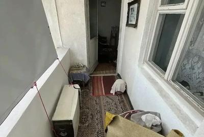 Apartament cu 3 camere decomandat în Central - 2