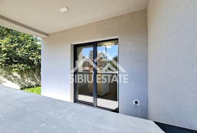 Apartament cu 2 camere decomandat în Vasile Aaron