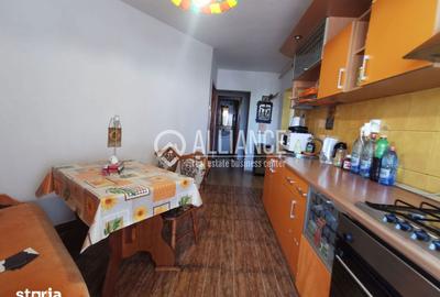 Apartament cu 3 camere decomandat în Central - 10