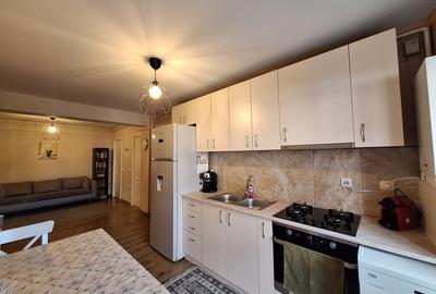 Apartament cu 2 camere decomandat, mobilat în Florești - 3