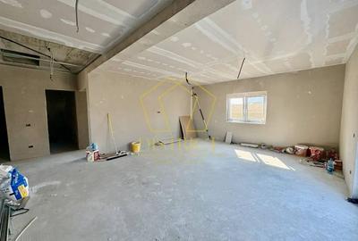 Duplex cu 4 camere despărțit prin camera tehnica | Mosnita Noua - 3