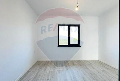 Casa noua, individuala, stil american - Crevedia - 21