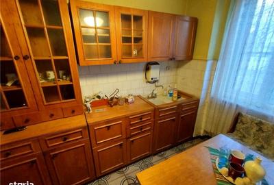 Apartament cu 3 camere semidecomandat, mobilat în Central - 11