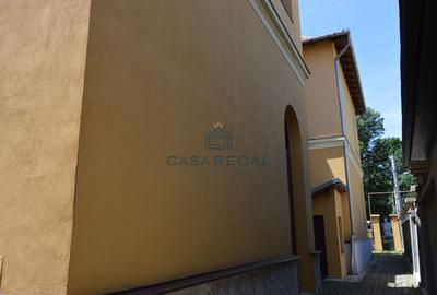 Casă individuală cu 20 camere cu Canalizare în Central - 7