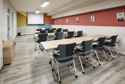 Cladire de birouri, Ultracentral - 3