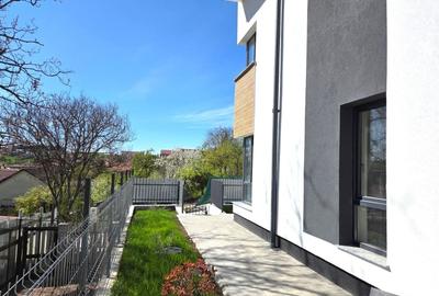 Casă cu 4 camere cu Canalizare în Dâmbul Rotund - 4