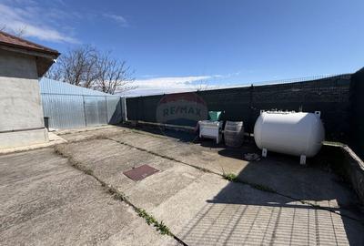 Casă cu 5 camere cu Teren 3400 Mp în Răchitosu - 23