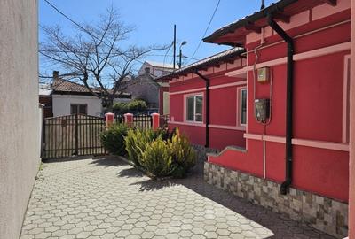 Casă individuală cu 3 camere în Stadion