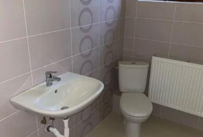 Spațiu comercial, de 240 mp, în Huși - 2