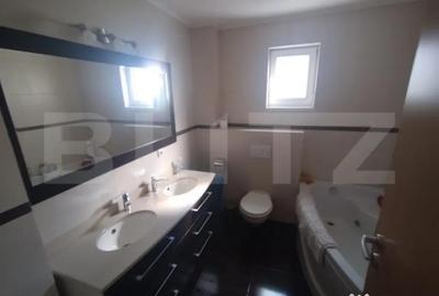 Casă cu 7 camere cu Teren 600 Mp în Beclean - 2