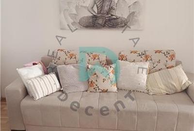 Apartament cu 2 camere semidecomandat în Răcădău