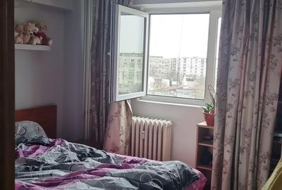 Apartament cu 4 camere semidecomandat în Crângași - 3