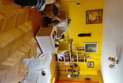 Apartament cu 3 camere decomandat în Central - 10
