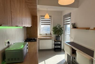 Apartament cu 3 camere decomandat, mobilat în Apărătorii Patriei - 12