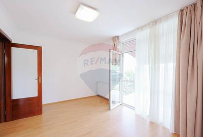 Casă cu 4 camere cu Teren 276 Mp în Dealuri Oradea