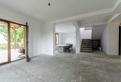 Casă cu 4 camere în Central - 4