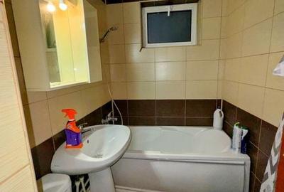 Tomis Nord - piața Ciresica 3 camere decomandate 67 mp - 6