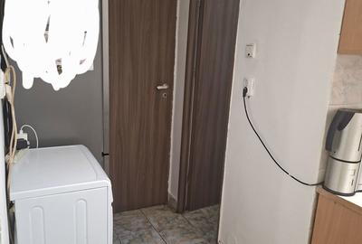 Apartament cu 3 camere semidecomandat în Dâmbu Pietros - 5