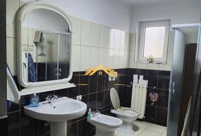 CASA CU ETAJ - CATAMARASTI - 10