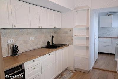 Apartament cu 4 camere decomandat în Nicolina - 7