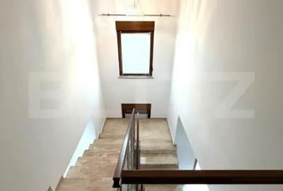 Casă cu 4 camere cu Teren 500 Mp în Central - 15