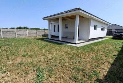 COMISION 0% | Casa Individuala | Comuna Padureni | 4 Camere - 4