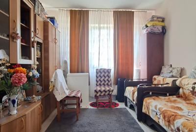 Garsonieră decomandată, mobilată în Micro 40 - 2