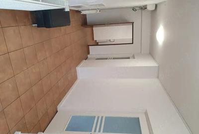 Spațiu comercial, de 130 mp, în Intim - 3