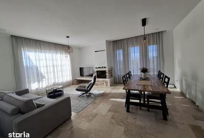 Casă cu 4 camere cu Teren 250 Mp în Central - 2