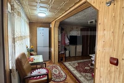 Casa cu 3 canere in Ghelari - 5