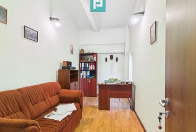 Spațiu comercial pe 2 niveluri - 7