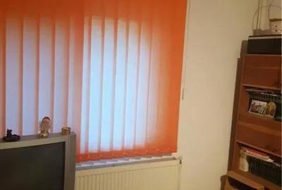Apartament cu 4 camere decomandat, mobilat în Central - 3